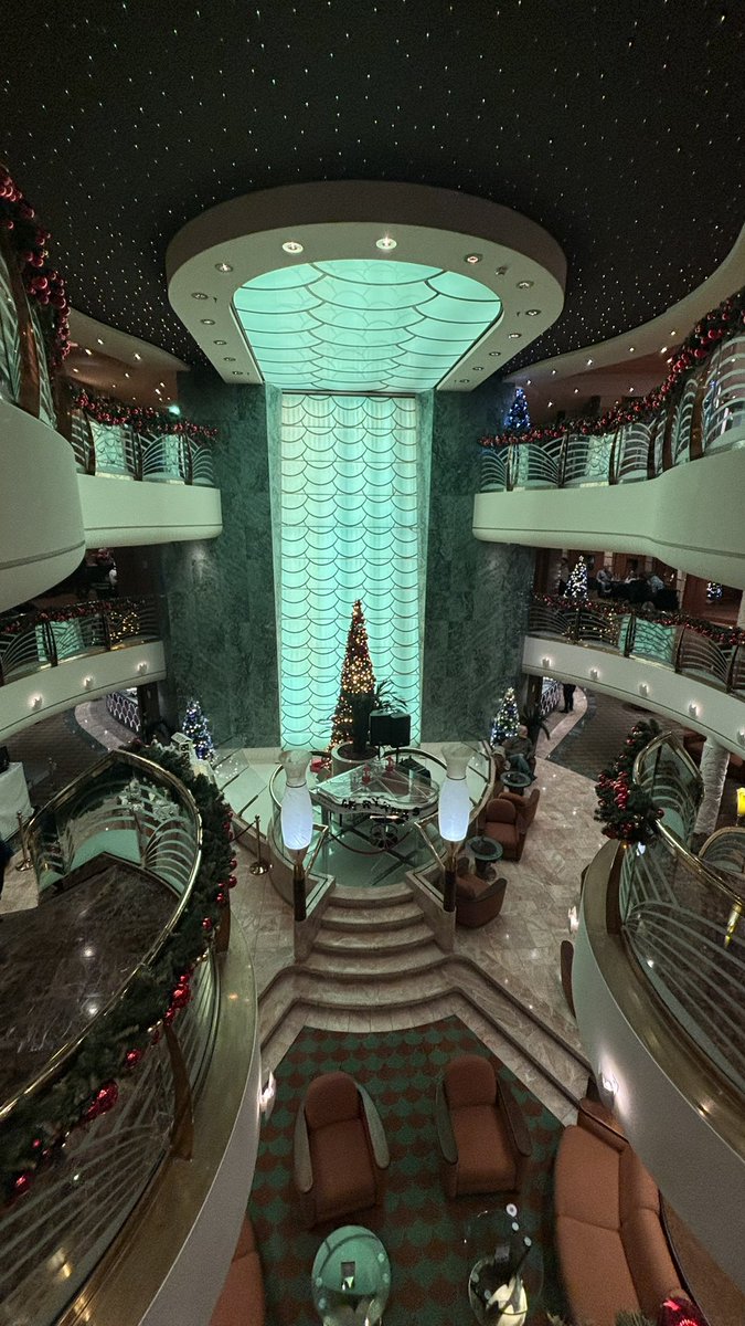 ArchieBaless's tweet image. Now then. Let’s find a #QPR fan on this