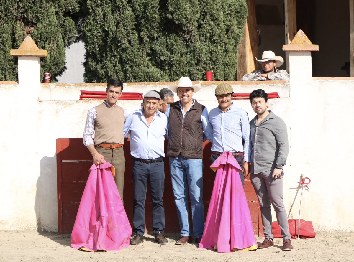 Joaquin Angelino de Arriaga tweet media