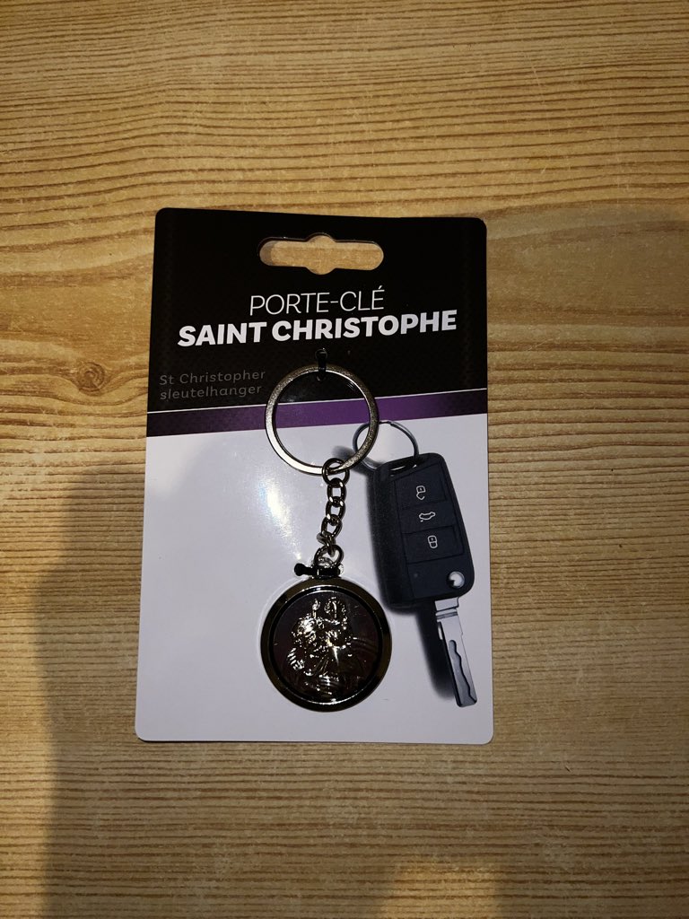 Simondury1's tweet photo. @WankilStudio Merci à ma tante (j’ai pas de voiture…) https://t.co/FkB9mZKAK0