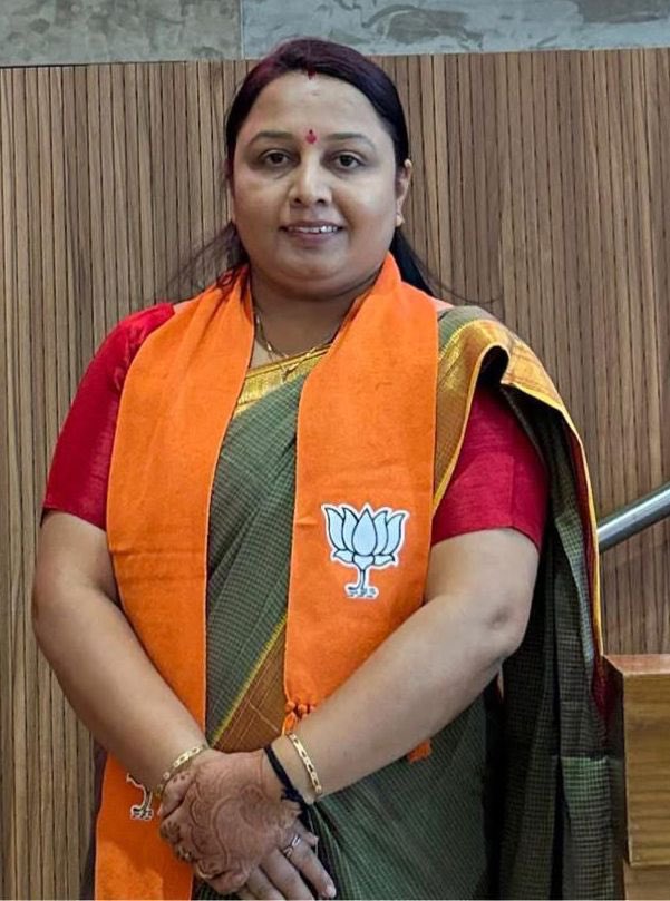Devalnaik12's tweet photo. @BJP4Gujarat ગુજરાત ભાજપ પ્રદેશ મંત્રી તરીકેની નવી જવાબદારી મળવા બદલ શ્રીમતી આશાબેન નકુમ ને ખુબ ખુબ અભિનંદન સહ શુભેચ્છાઓ.

@AshaNakumBJP @J_I_Vishwakarma https://t.co/ZZzBAsld4f