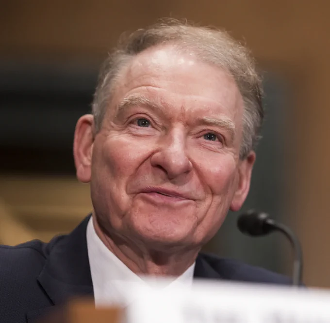 🚨Bureau : "Cooperazione senza precedenti tra SEC e CFTC, secondo Howard Fischer"