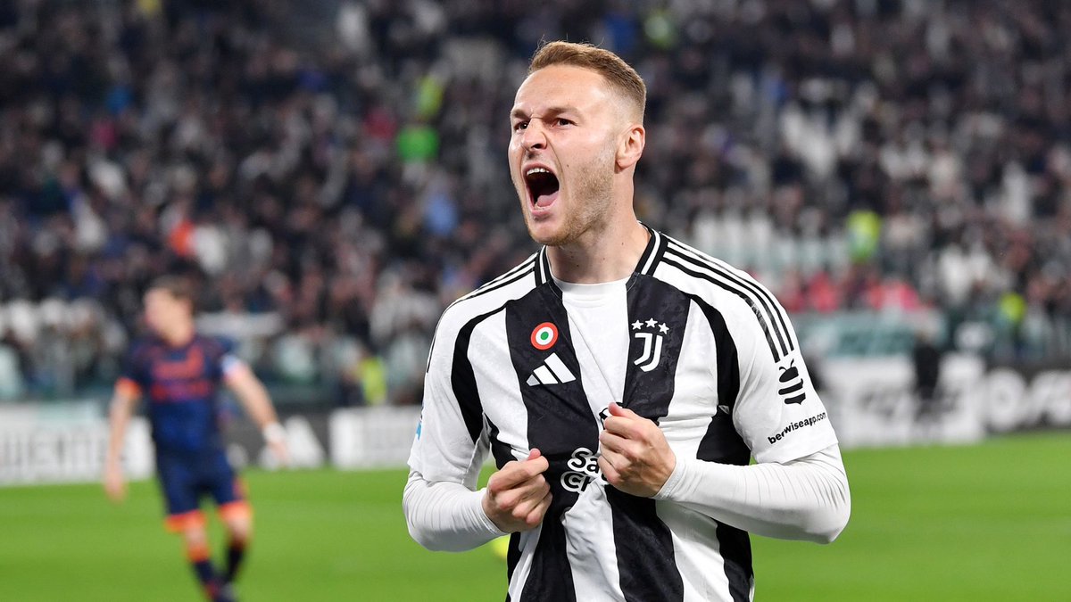 NicoSchira's tweet image. #Koopmeiners: “Dove gioco oggi? Vediamo in campo. Importante è che continuano così. Veniamo da due risultati molti buoni, ma dobbiamo andare avanti così. Vogliamo salire in classifica: abbiamo bisogno di punti. #Pisa? Non ci sono mai partite facili in Serie A!”. #Juventus