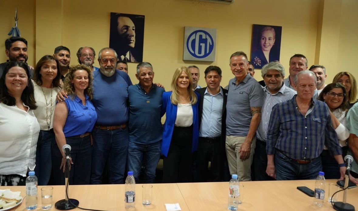 Hoy participé, como miembro del consejo directivco de la CGT del encuentro junto al gobernador <a href="/Kicillofok/">Axel Kicillof</a> , la vicegobernadora <a href="/magariovero/">Verónica Magario</a> y funcionarios de PBA, para analizar el impacto de las políticas económicas del Gobierno nacional.