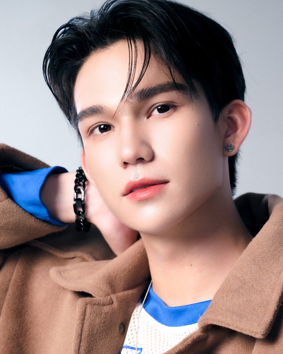 Vinofanbase tweet media