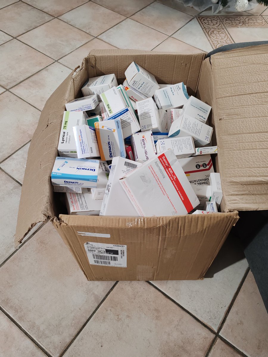 Un grazie infinito a <a href="/Claudiomsf1/">Claudio@osnm</a>, non solo per la sua grande disponibilità ed enorme aiuto in questa iniziativa per aiutare il popolo cubano, ma per tutto quello che fa ovunque ci sia bisogno.
Felice di averti conosciuto, sei immenso.
Grazie. ❤️
<a href="/OSNMITALY/">OSNM - R.I.A. "Operatori Sanitari nel Mondo"</a>