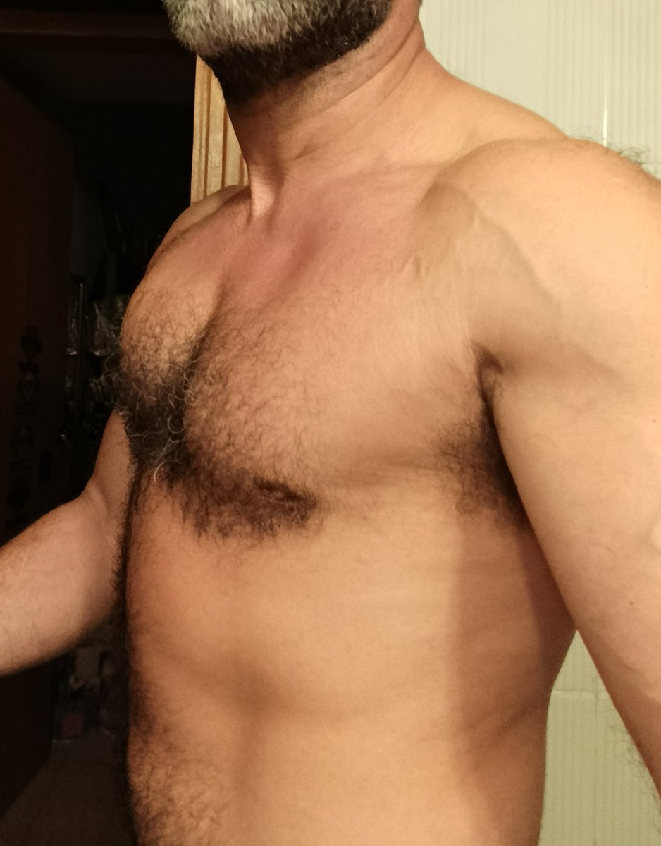 אוהב את עצמי אחרי אימון... שעה אח"כ זה עובר 🤣