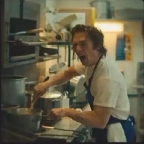 Pink | Raisa tweet media