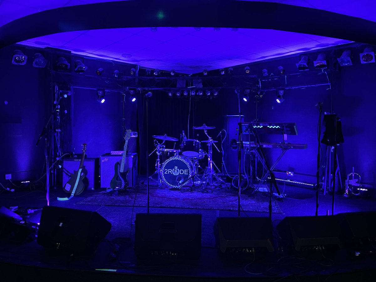 2RUDESKA's tweet image. Ready for tonight’s SOLD OUT show! On stage at 8:30pm 😎

#2Rude #Ska #TributeBand #CoverBand #LiveMusic #2Tone #EarlHaigClub #Cardiff