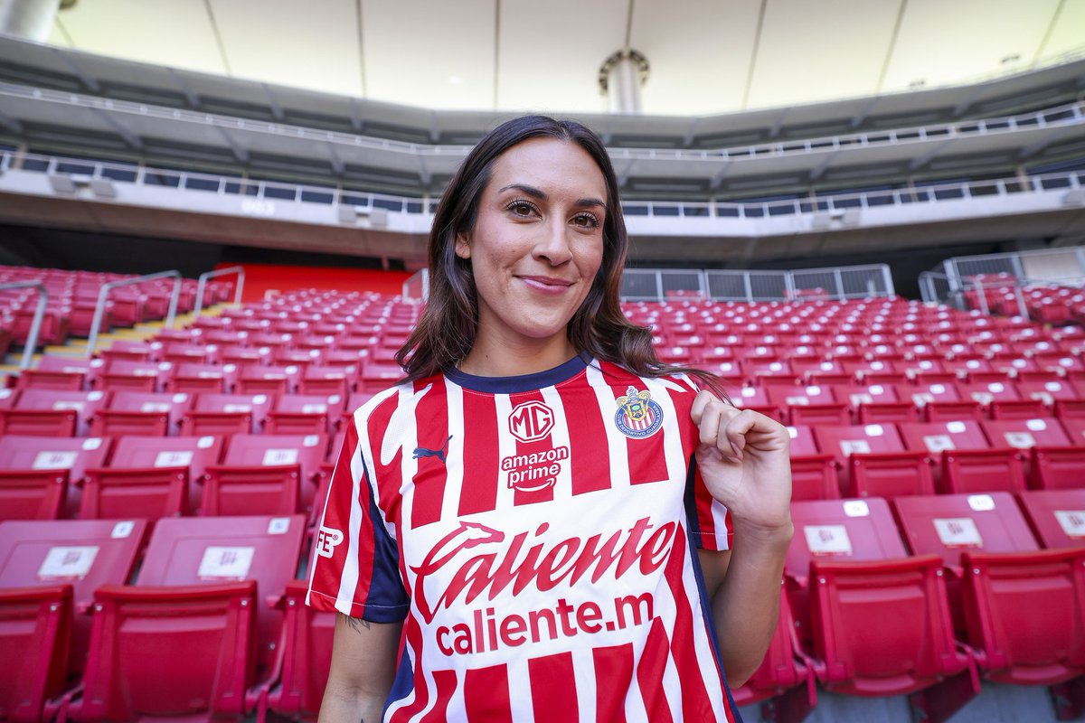 mundopelotanet's tweet image. 🐐🇫🇷 Ufff, el mercado de fichajes que está haciendo Chivas Femenil en el fútbol mexicano:

✍️ Mayra Pelayo
✍️ Eva González
✍️ Jasmine Casarez
✍️ Cristina Ferral

¿Tienen el plantel para pelear el título del Clausura 2026 de la #LigaMXFemenil? 👀🇲🇽