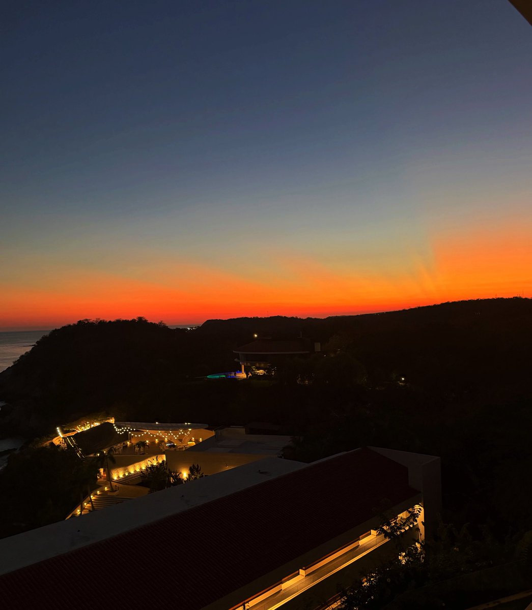 FerCesarmanM's tweet image. Bello atardecer!