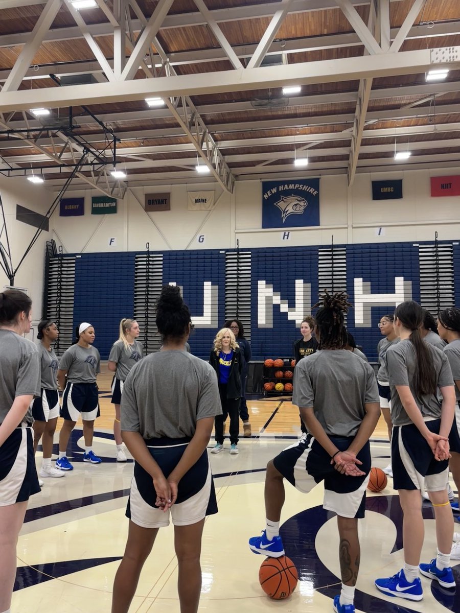 New Haven Women's Basketball tweet media