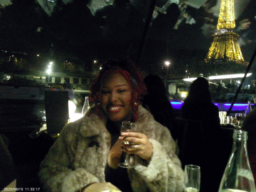 elitist lesbian snob 🤍 tweet media