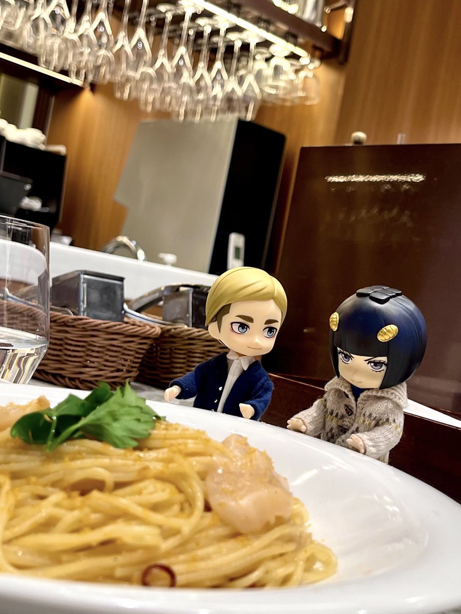 てきとうに決めてはいったお店に、期間限定カラスミのパスタと数量限定モンブランがあって♥️
ふたりでおおよろこびしてしまった🍴🎶