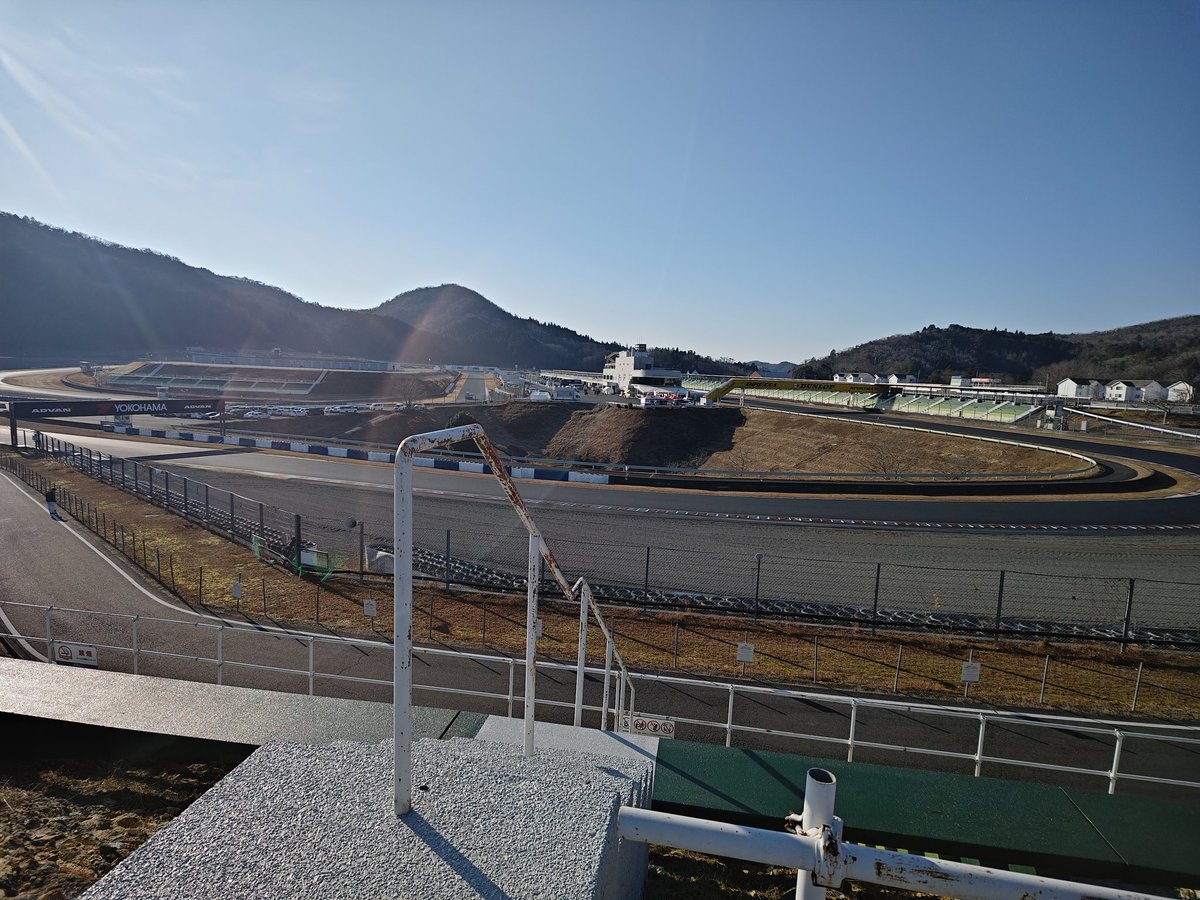 マハシュ tweet media