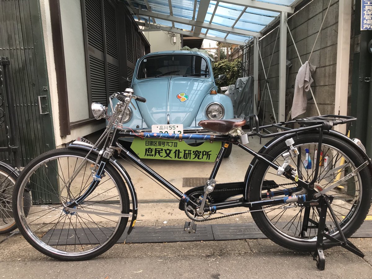 新人の仲間が加わりました。昭和32年製造の実用自転車、ウェルビー号