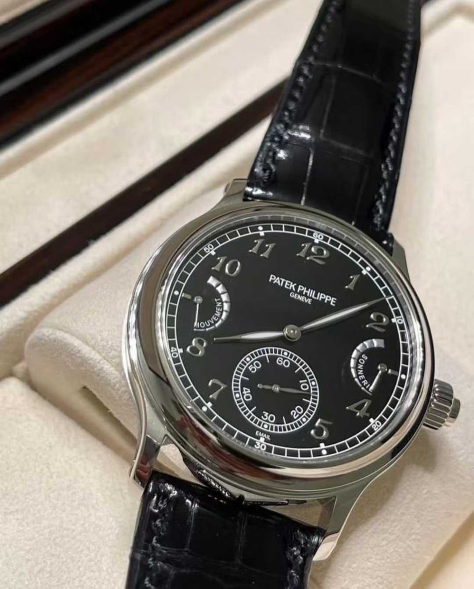 The Luxury Watch Guy tweet media