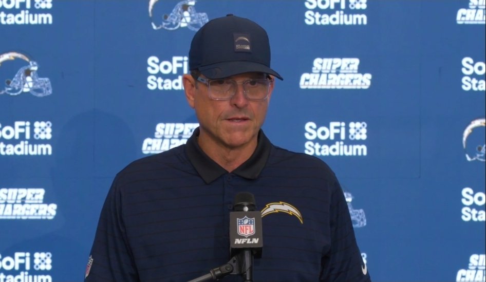 alexinsdorf99's tweet image. Chargers HC Jim Harbaugh on Justin Herbert: "I think he's the best there ever was."