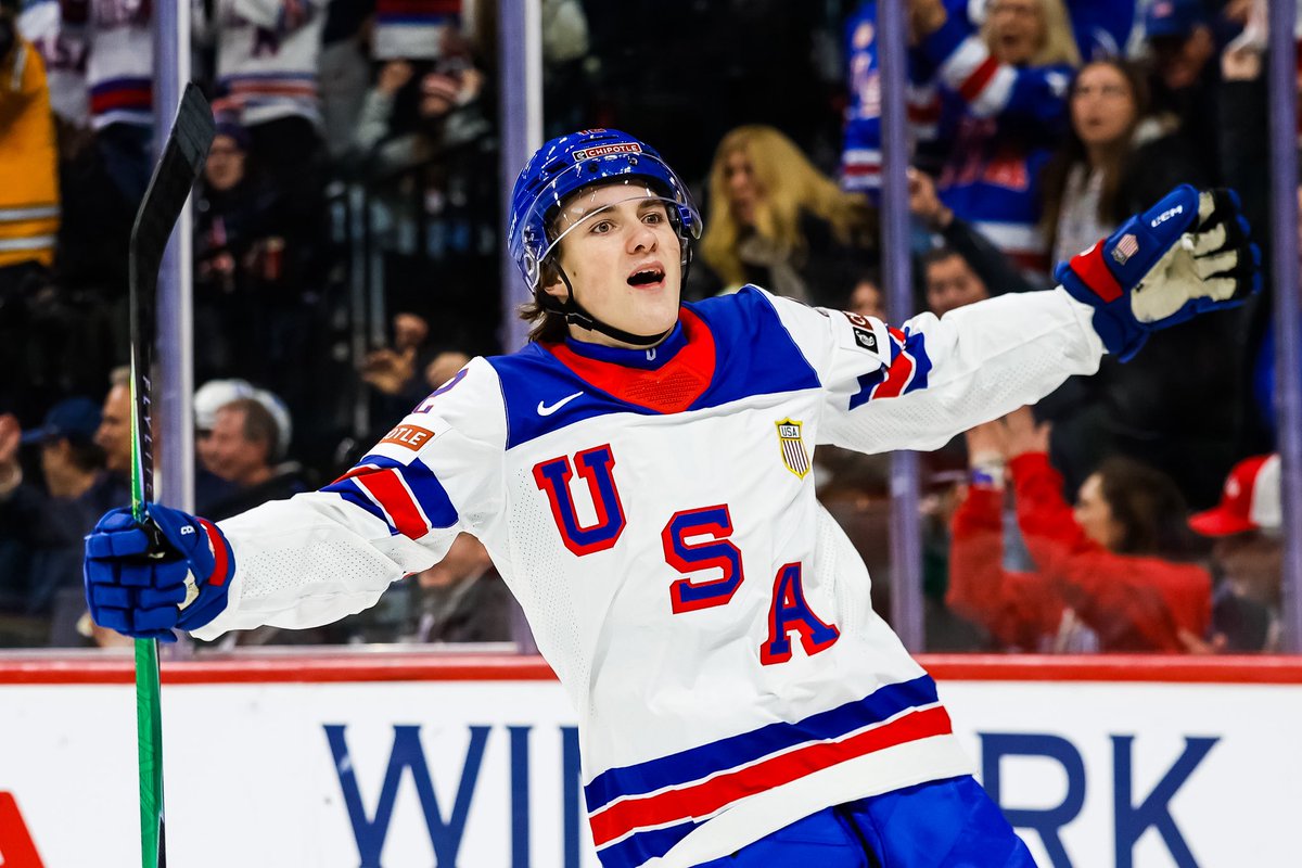 andrewrittphoto's tweet photo. Will. Freaking. Zellers.

📸 @YouthHockeyHub https://t.co/M8mgVg2Bee