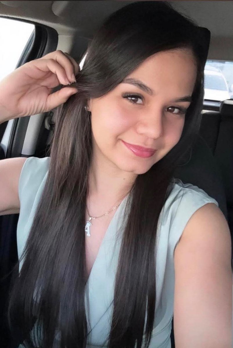 MariolySosaP's tweet image. Hoy falleció en mi pueblo, San Francisco de Macorís, la joven emprendedora Guzmary Payano, de apenas 30 años de edad, tras sufrir un accidente cerebrovascular (ACV). Fue trasladada a un centro de salud donde se hicieron los esfuerzos médicos correspondientes, lamentablemente sin…