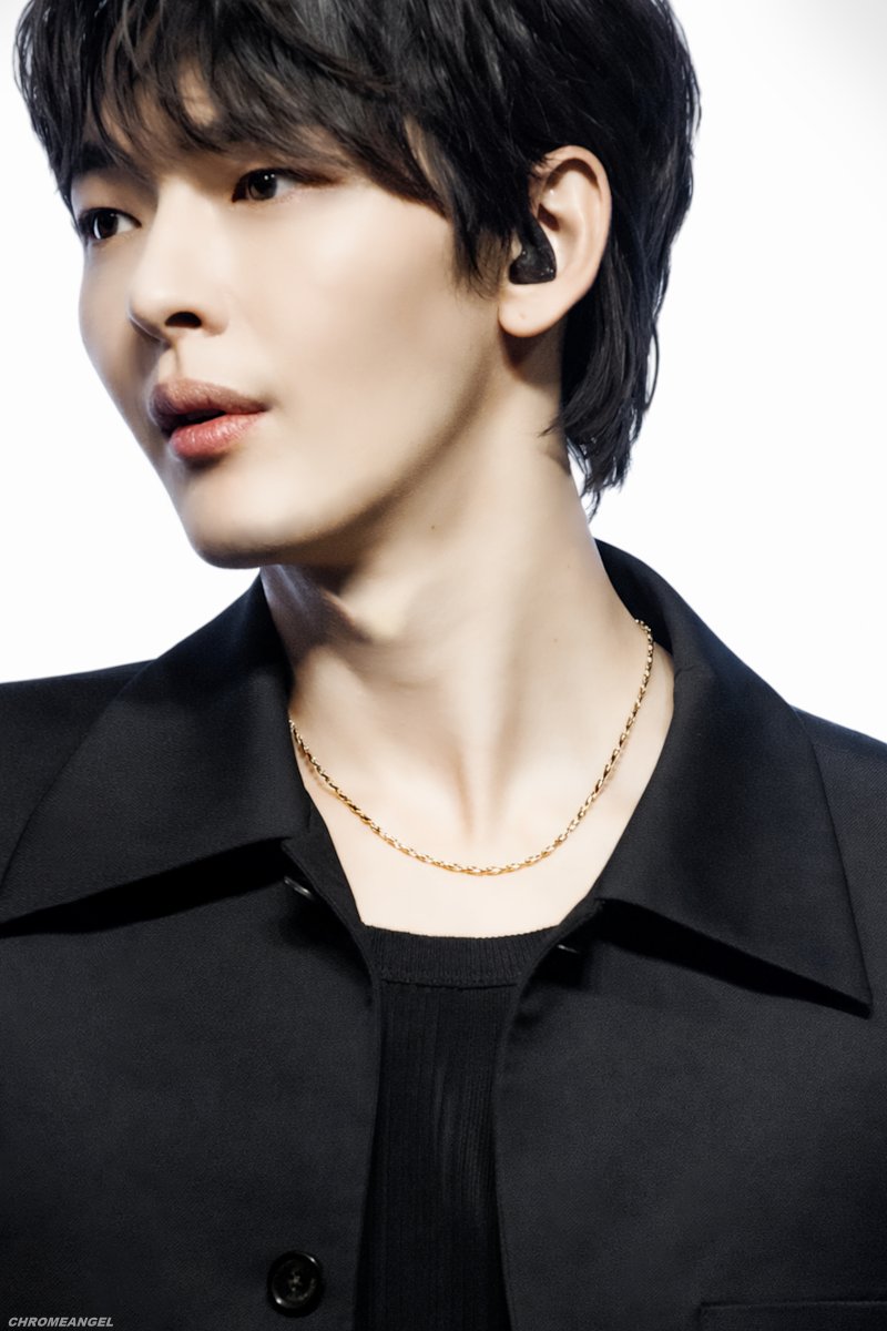 251101 KB Fan meet up, H-Stage, Seoul
#OnlyOneOf #온리원오브 #オンリーワンオブ #KB #규비