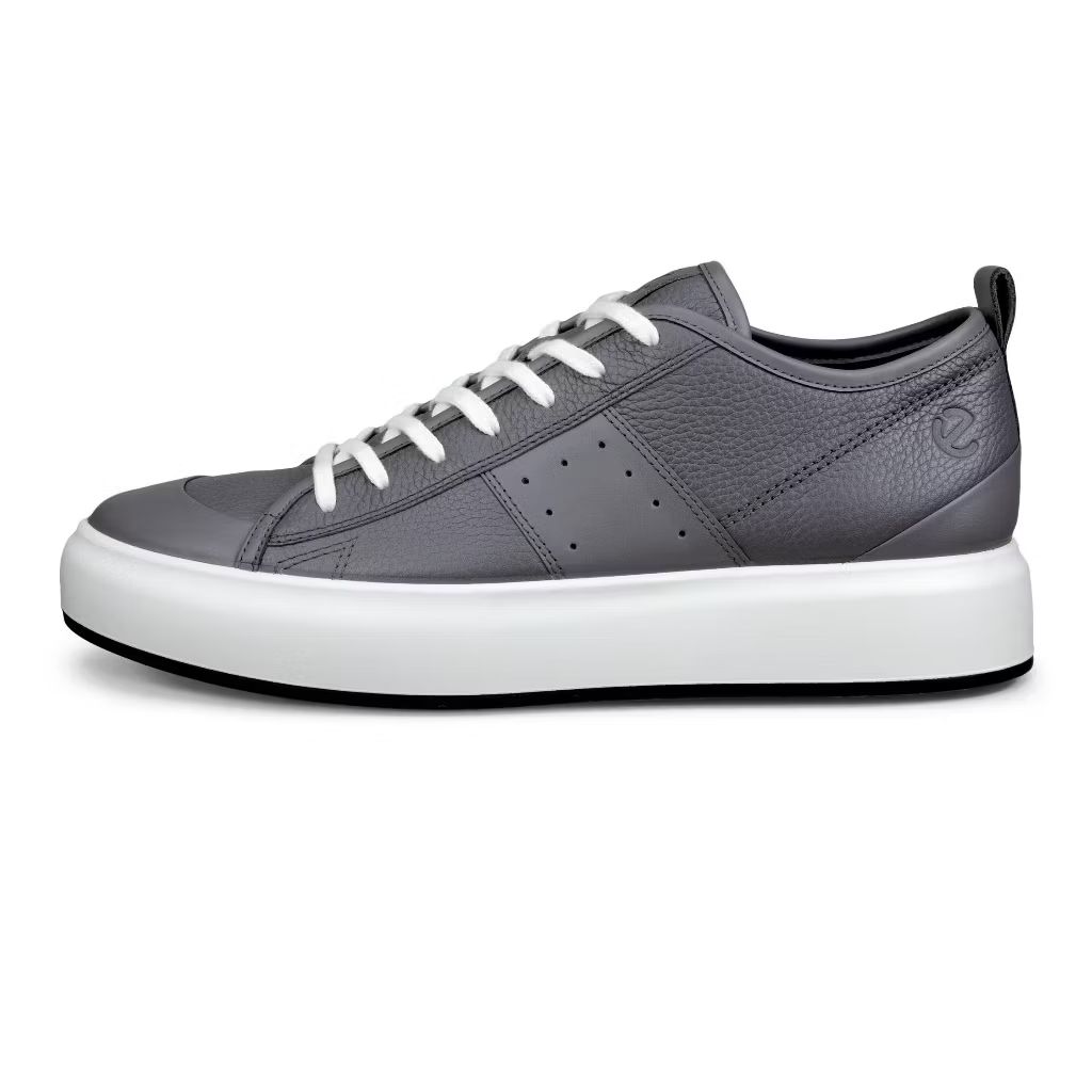 IsmadiIsmail's tweet photo. Check out ECCO STREET ACE MEN'S SNEAKERS for RM469.50. Get it on Shopee now! https://t.co/JuKSPVlOcB https://t.co/xdopTH3qlB