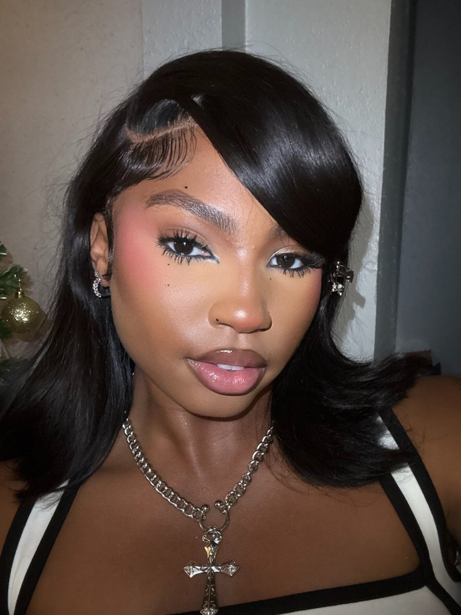 ecnesse__'s tweet photo. a face💇🏽‍♀️ https://t.co/kTa1y8T6TQ