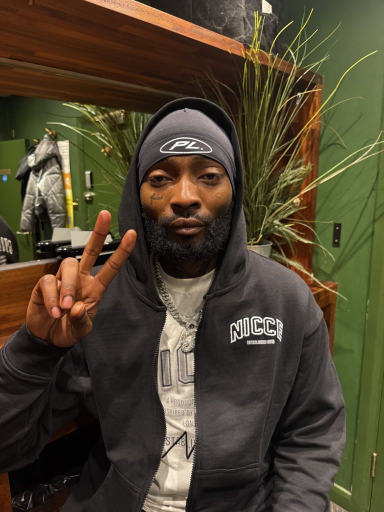 Nicce got me feelin nice 🎀

thanks for the gifting 👾