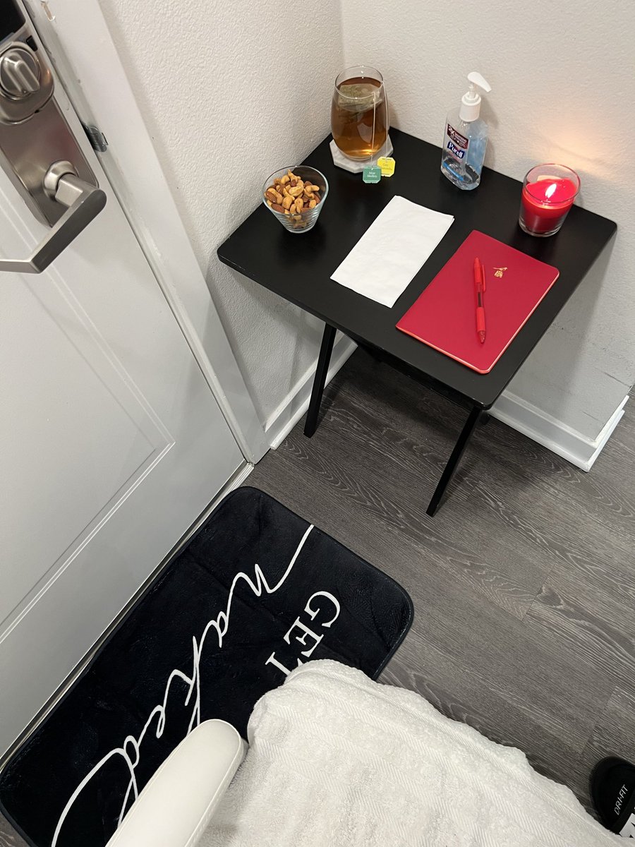 mOralGift's tweet photo. @hungutahboy Perfection! 🔥 

You’ve been blessed, @hungutahboy. 

Maybe one day you can relax in my chair for some special love &amp; care!

Let me know when you’d like to enjoy some tea… and other things. 🍵🫖 
😏🍆💦

Guest in video: Khari, The Sweetest https://t.co/aVBJxRdmpl