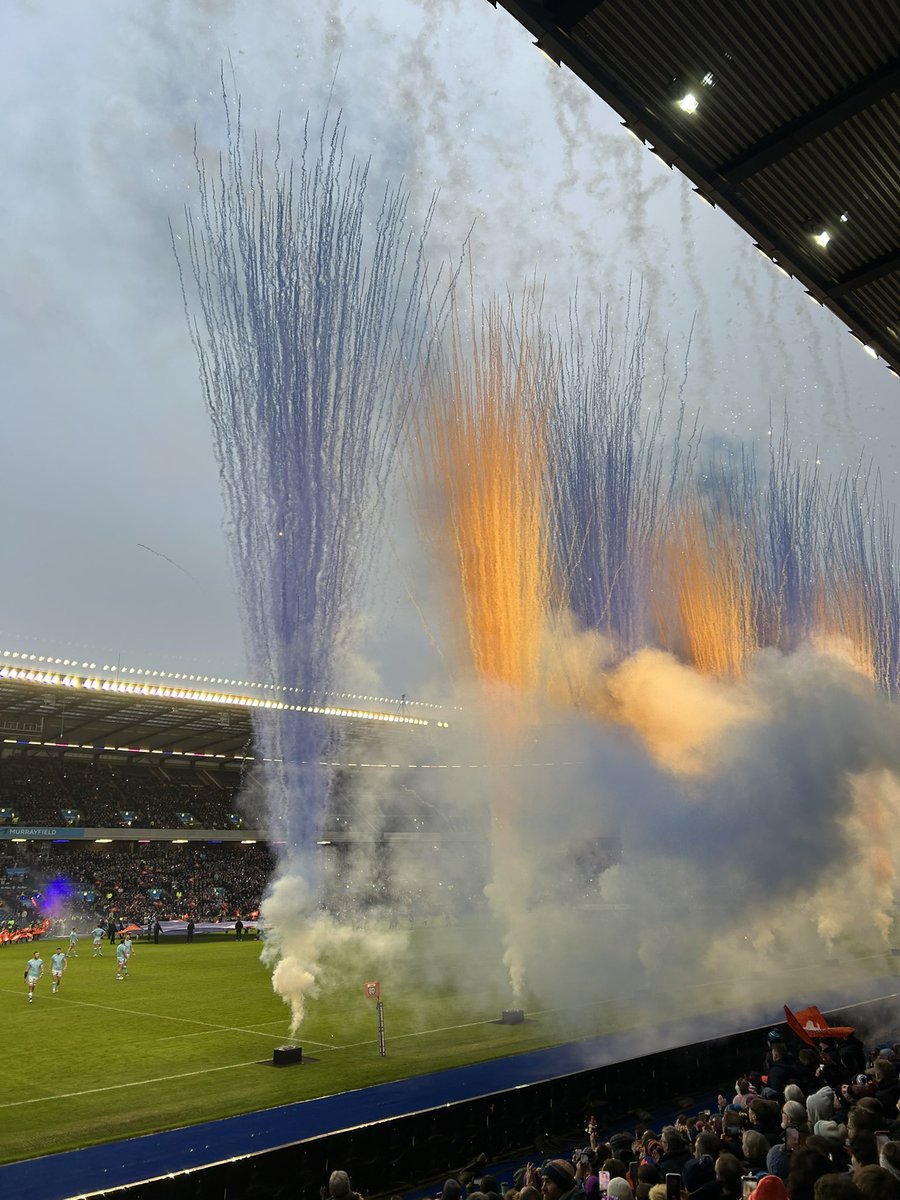 More action in the fireworks at #edinburgh gutted <a href="/EdinburghRugby/">Edinburgh Rugby</a>  tough result.