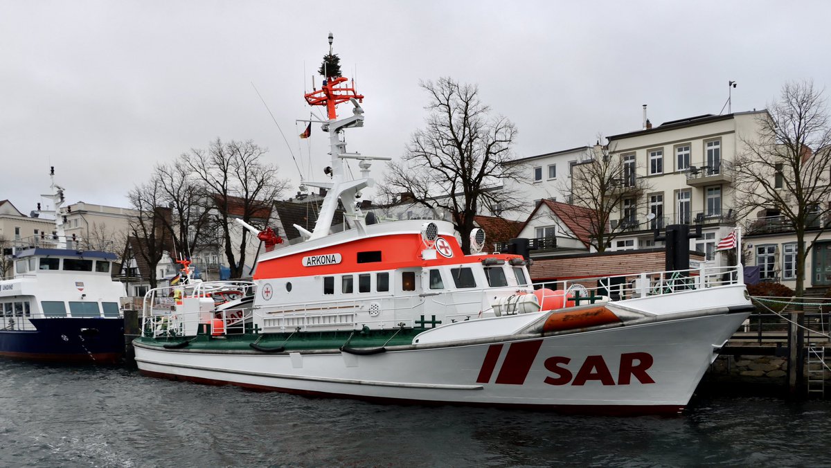 Ist diese heutige … meine letzte #Seenotretter Aufnahme für 2025? 🤔  obwohl … bisi Zeit is ja noch 😉 #TeamSeenotretter 📸 #Warnemünde 📸 SK ARKONA
