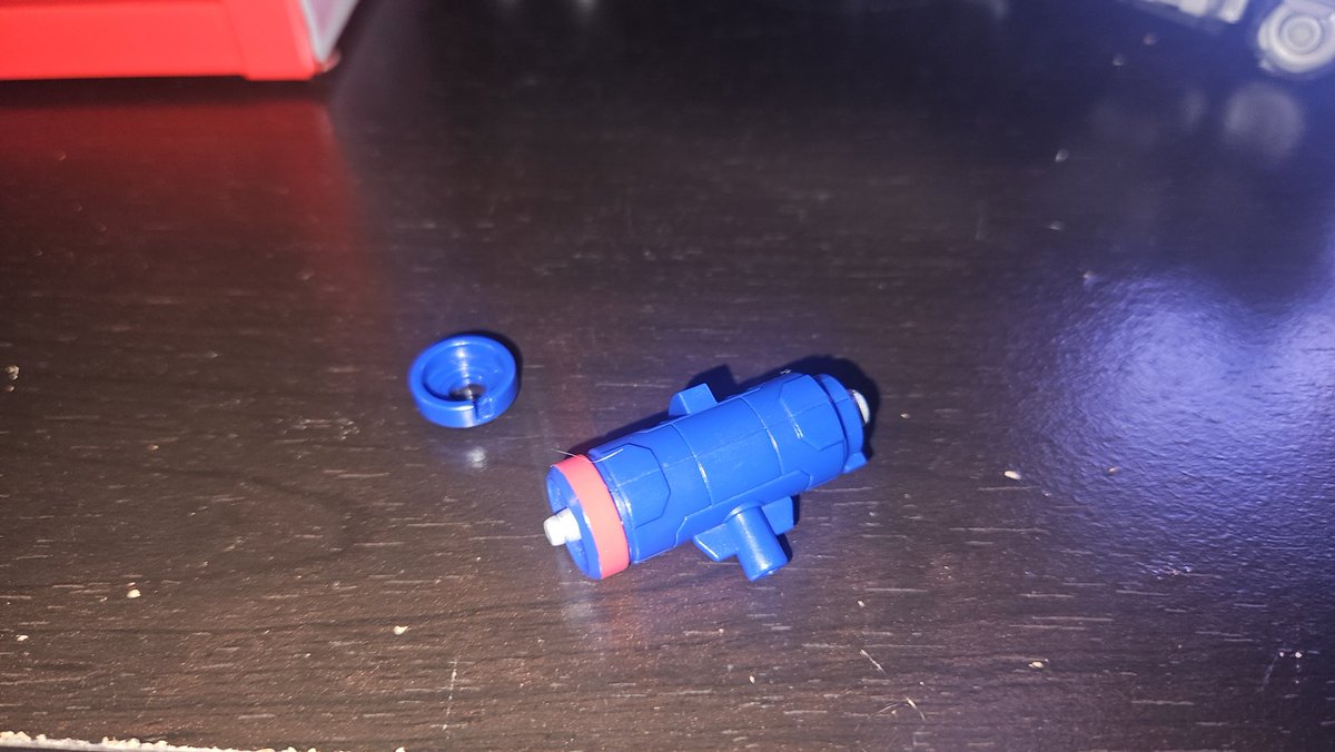 Some Guy That's Boring tweet media