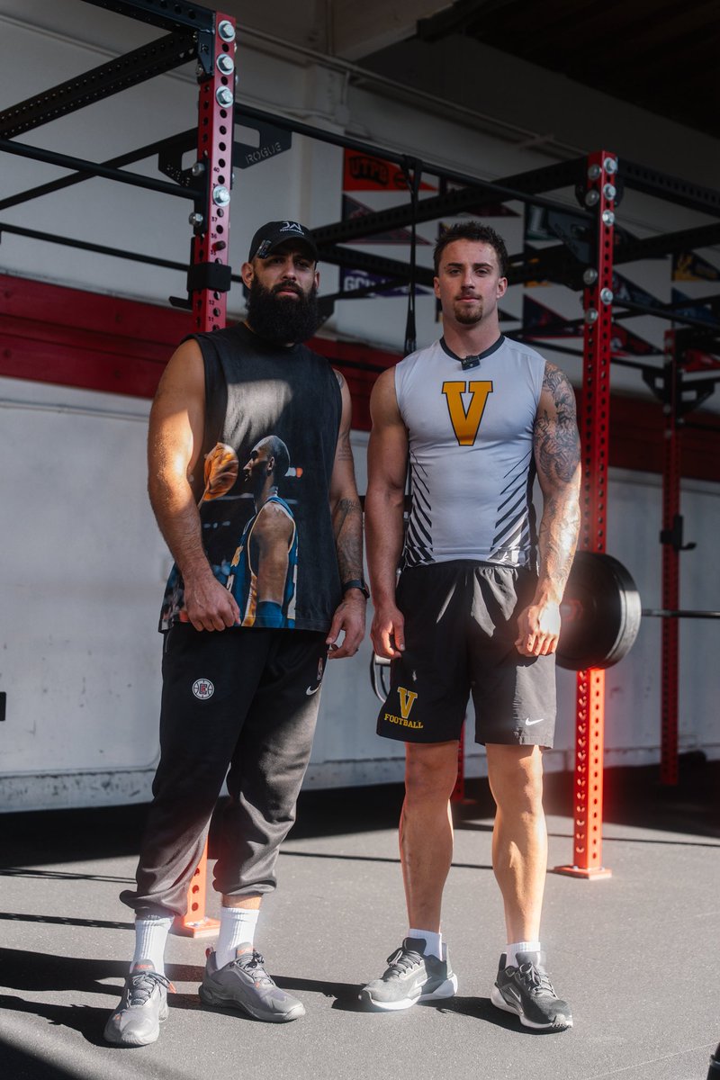 JW_Performance's tweet image. Sensei vs. Student @t_phillips11