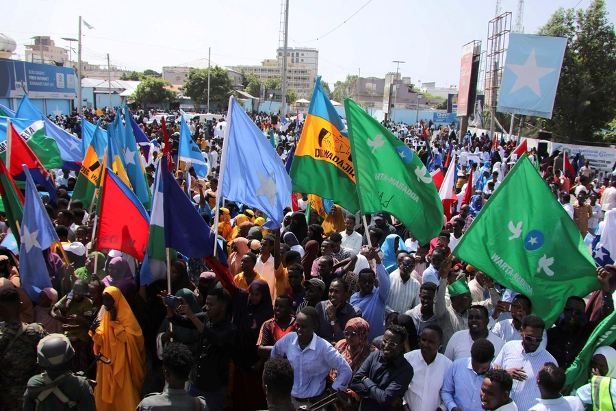 EricLDaugh's tweet image. 🚨 BREAKING: Many Americans are calling on the US to LEAVE the United Nations after Somalia will be made "president" of the UN Security Council on Jan. 1st

Un-freaking-believable.

A country that can't even maintain its own security will be "president" of a worldwide Security…