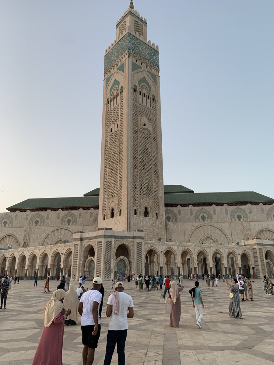 nazahett's tweet image. heureusement qu’on a ça à casa c’t très beau