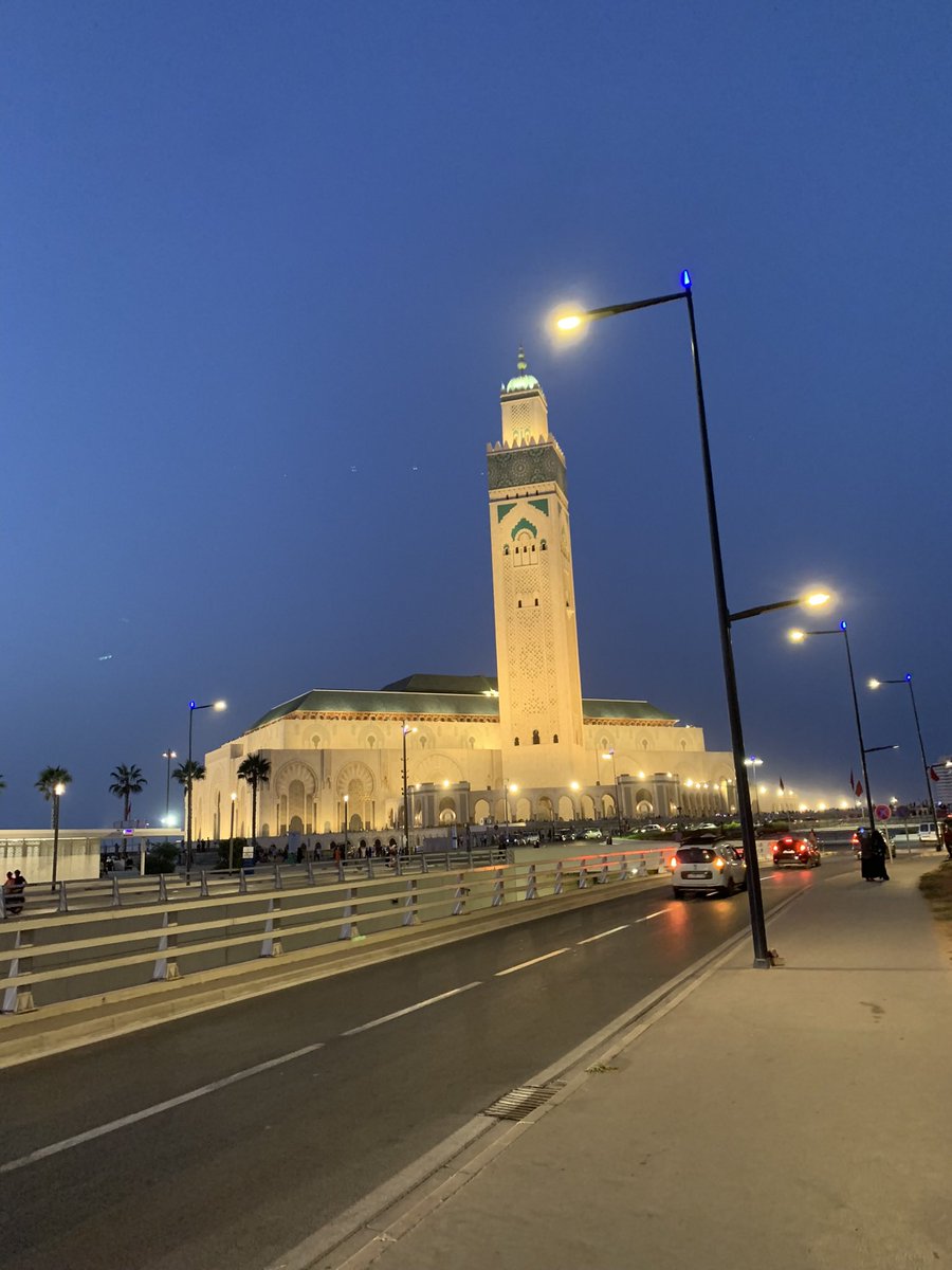 nazahett's tweet image. heureusement qu’on a ça à casa c’t très beau