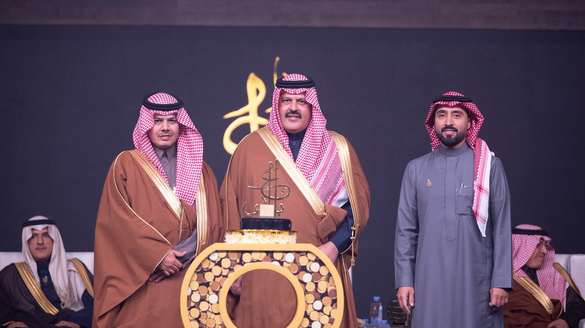فهد معيض الحسني tweet media