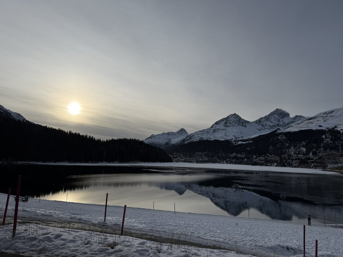 editsc's tweet image. Reflection of the day