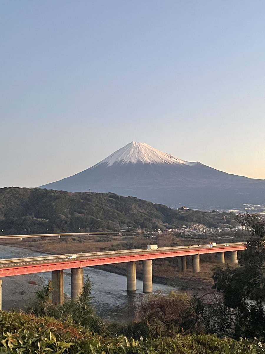 321513Fumito's tweet photo. 天気良さそうですね。今シーズン初ホスト観戦 楽しみです。
#静岡ブルーレヴズ #CheerDrive https://t.co/2wgygwvAOO