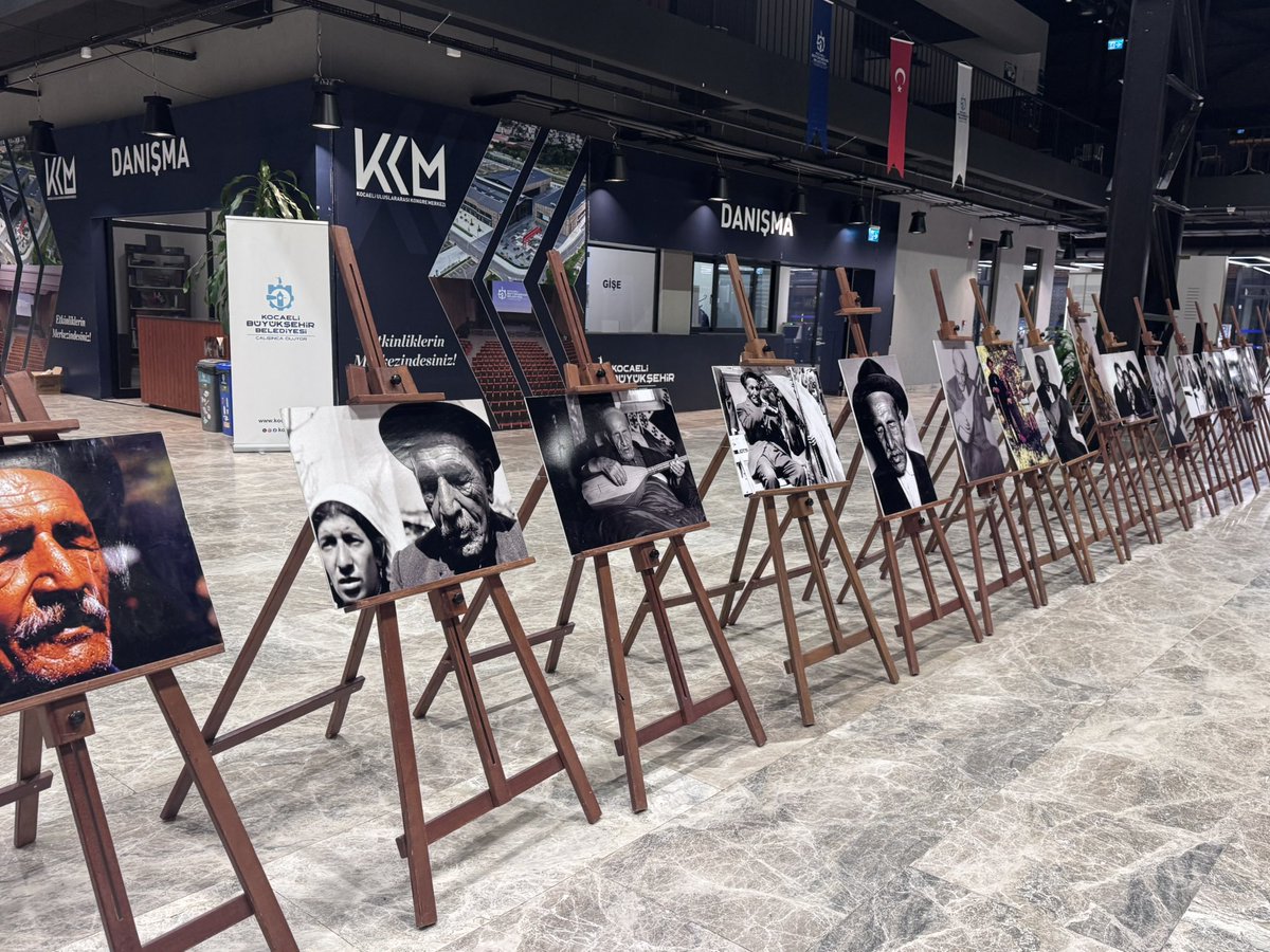 Kocaeli Sivaslılar Derneği tarafından düzenlenen, halk ozanımız Aşık Veysel’i anma programına İNTİSAD heyeti olarak katılım sağladık.