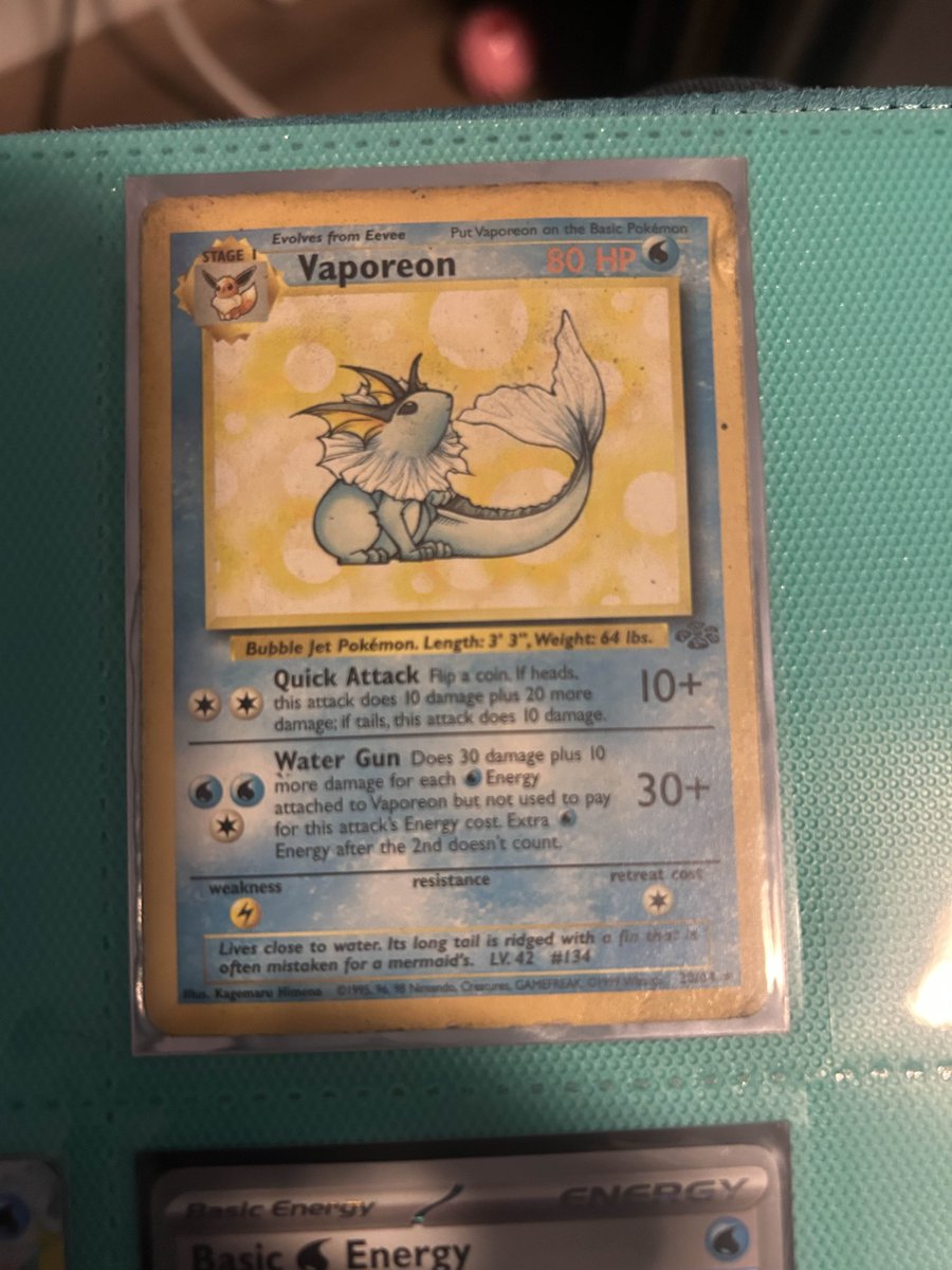 I got a Vaporeon themed binder as a gift, meaning I can now follow one of my favorite youtubers <a href="/DeepPocketMnstr/">Deep Pocket Monster</a> in a journey to collect every card of Vaporeon out there! Starting with a unlimited jungle Vaporeon I've had since I was only 6!

#Pokemon