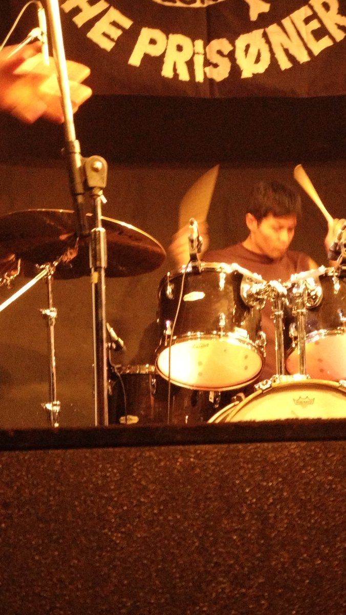 tech_ji's tweet image. RYDERS！ロリータ！プリズナー！レイフラ！FUNGUS！
そりゃあかなり激しくなるよね☆
凝縮されて盛り上がるのばっかだもん。HIGHは観やすいしゆっくりたくさん飲んだから飲み終えたら前のほうへ飲むとき後ろへの繰り返しw
セッション最高☆
チャーマーさんのかける曲もよかったなあ☆
ベリーHANX！