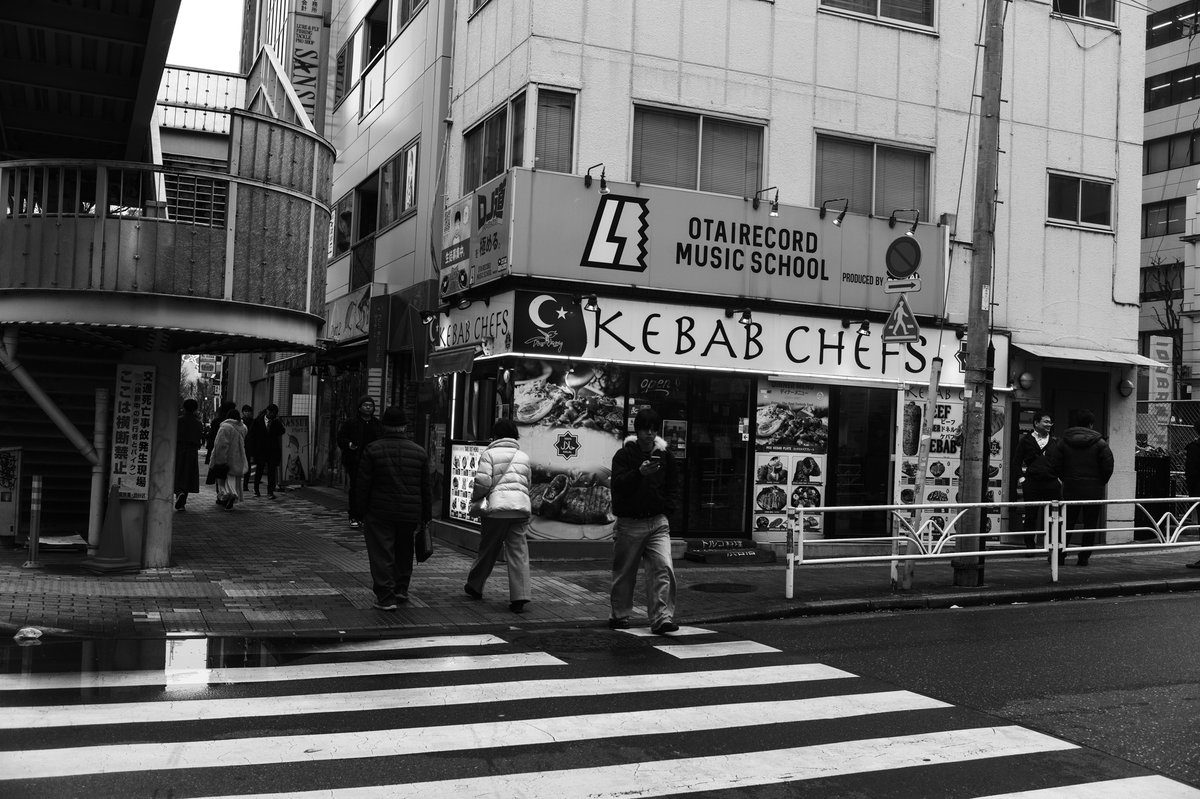 090oooo's tweet image. 【街角スナップ】
Leica M Monochrom＋SUMMILUX-M f1.4/35mm ASPH