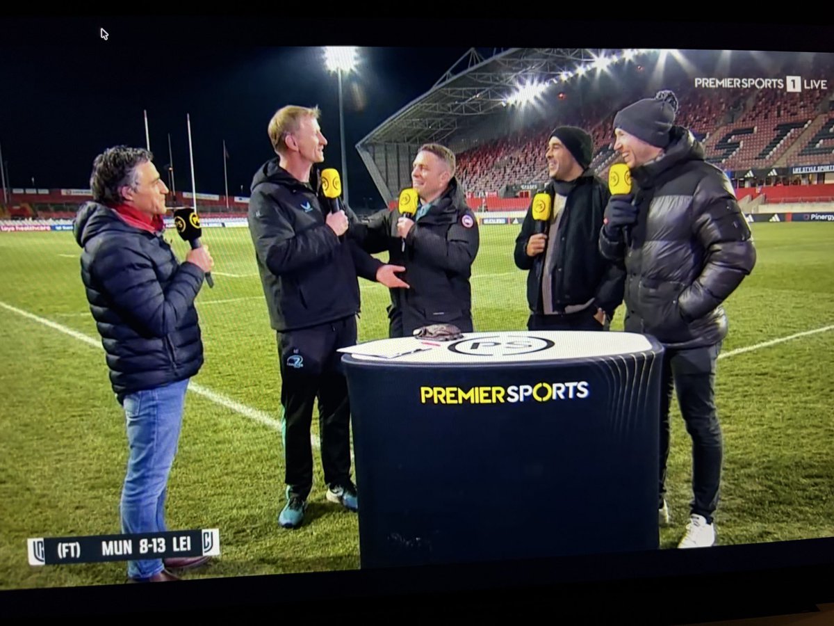 Phil MacSheoinín tweet media