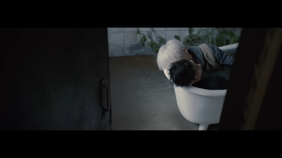 514chw's tweet image. what is monsta x about