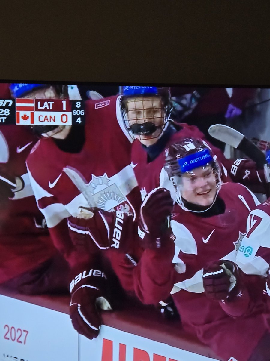 Nejauši uzslēdzu TSN. Īstajā brīdī.