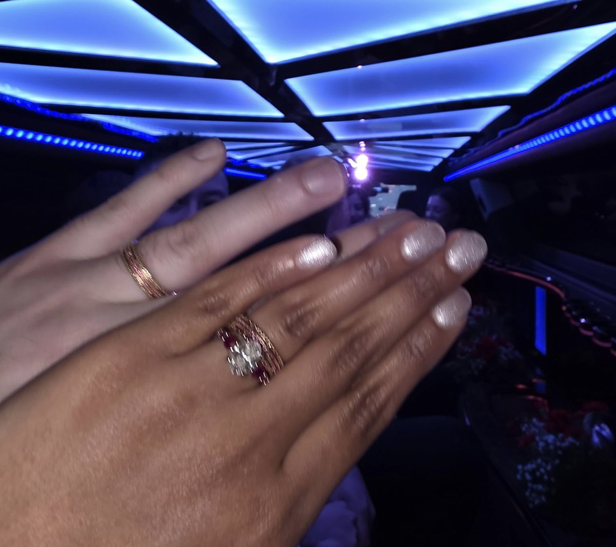 OVTweetmarck's tweet image. Buddy that’s my wife