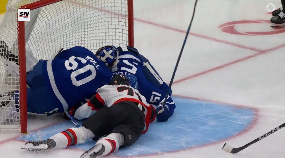 eastcowan's tweet image. gossip sesh with the girlies