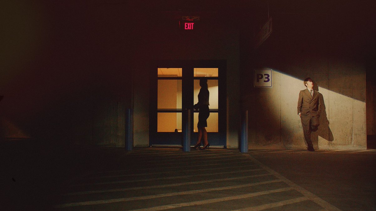 meepwexler's tweet image. better call saul — “uno”