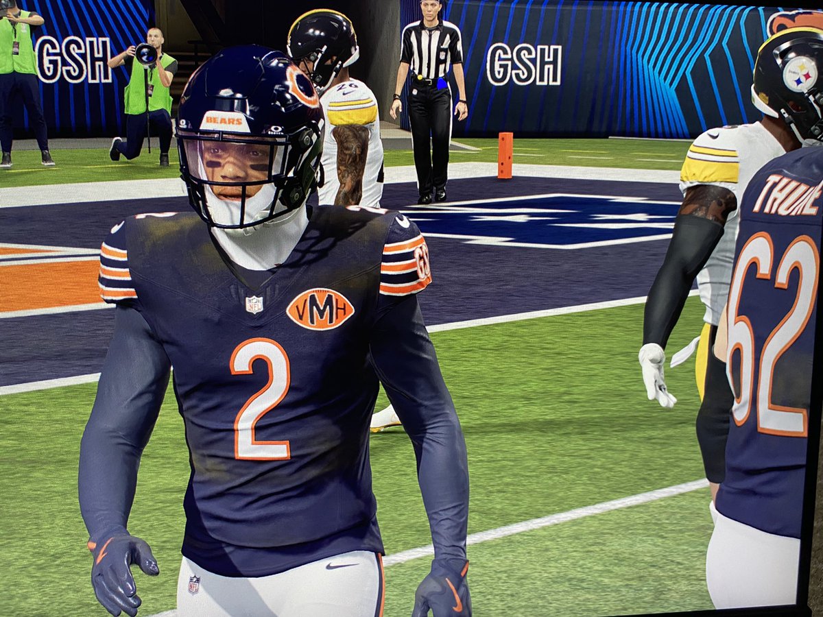 Playing Madden 26 with Mods is an insane experience 😭🔥