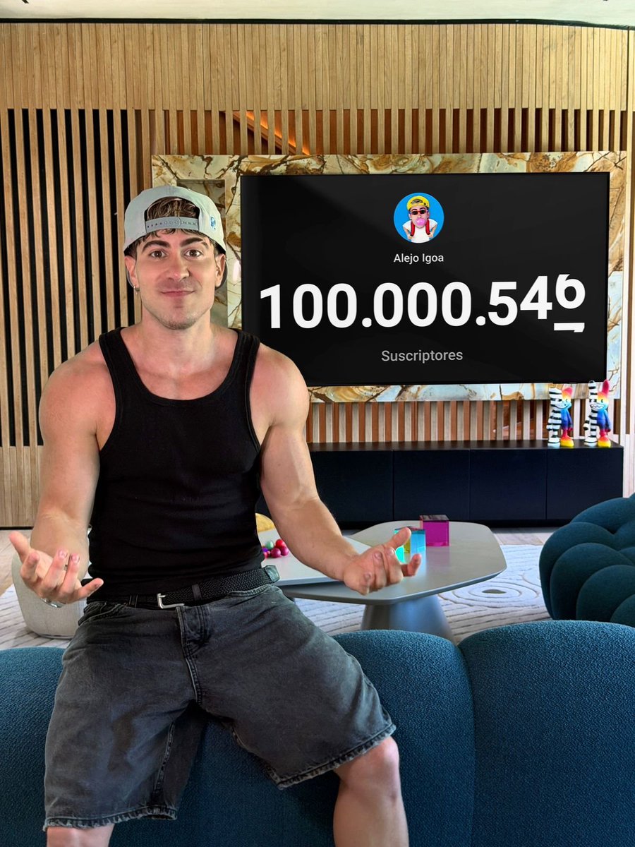 porqueTTarg's tweet image. "Alejo Igoa" 

Porque Argentina tiene ahora al creador más grande del mundo en idioma español: Alejo Igoa es el primer canal en español en superar los 100 millones de suscriptores en la historia de youtube.